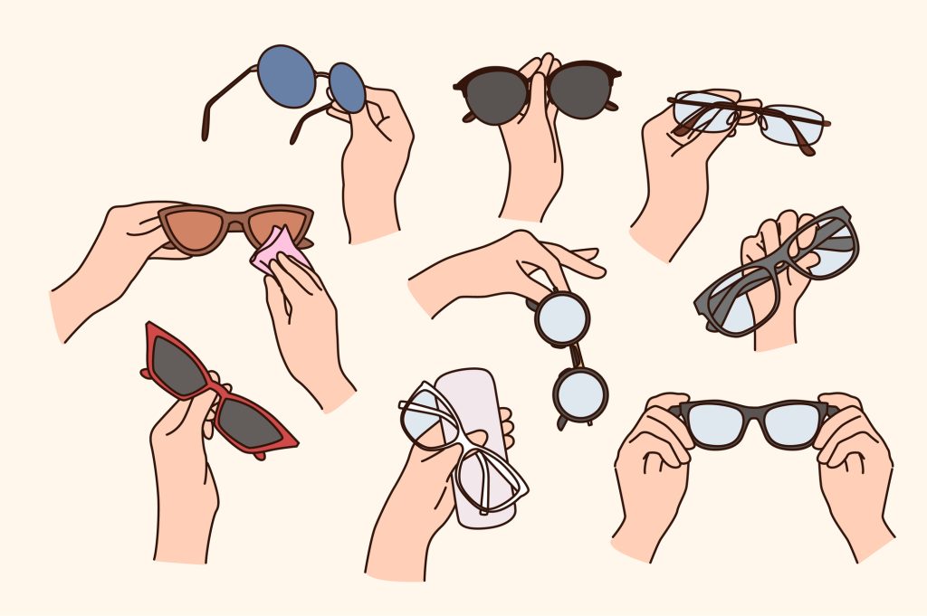 メガネは使い分けるべき？メリット・選び方・使い分けないデメリットについて。