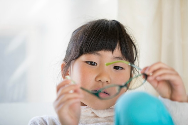 ③メガネのかけっぱなしを嫌がる子どもにはフィッティングが必要